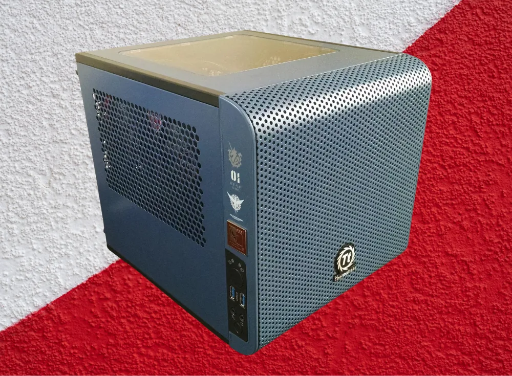 Thermaltake Core V1 Thermaltake Core V1